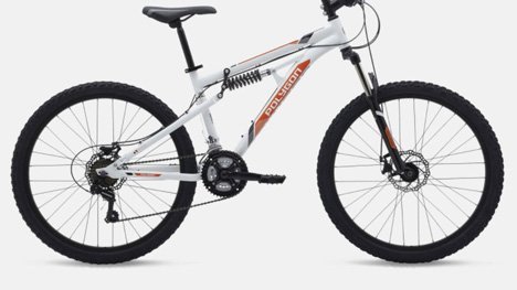 Sepeda gunung Polygon tipe Rayz One, tidak terlalu mahal tapi sudah memiliki shockbreaker di upper bar sepeda. (c) Polygonbikes