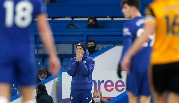 Di laga pertamanya bersama Chelsea, Thomas Tuchel mencadangkan Mason Mount yang di 13 laga Premier League sebelumnya selalu menjadi starter. (c) AP Photo