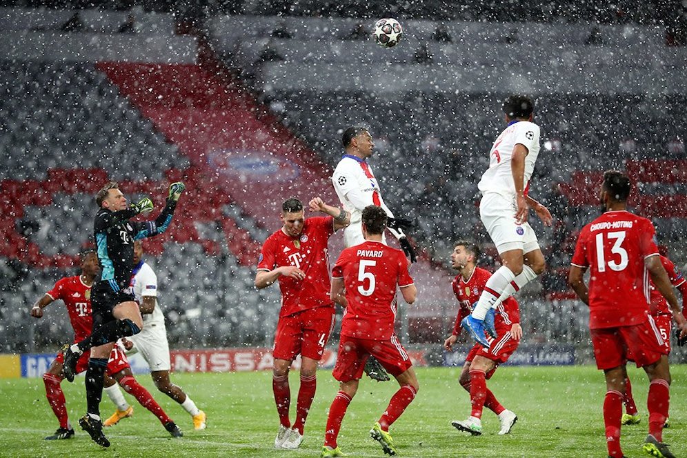 (c) AP Photo