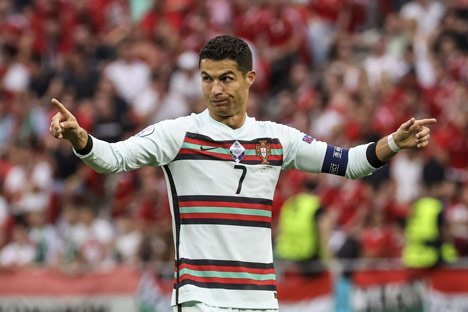 Aksi Cristiano Ronaldo pada laga Hungaria vs Portugal di Grup F Euro 2020 (c) AP Photo