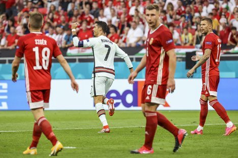Aksi Cristiano Ronaldo pada laga Hungaria vs Portugal di Grup F Euro 2020 (c) AP Photo