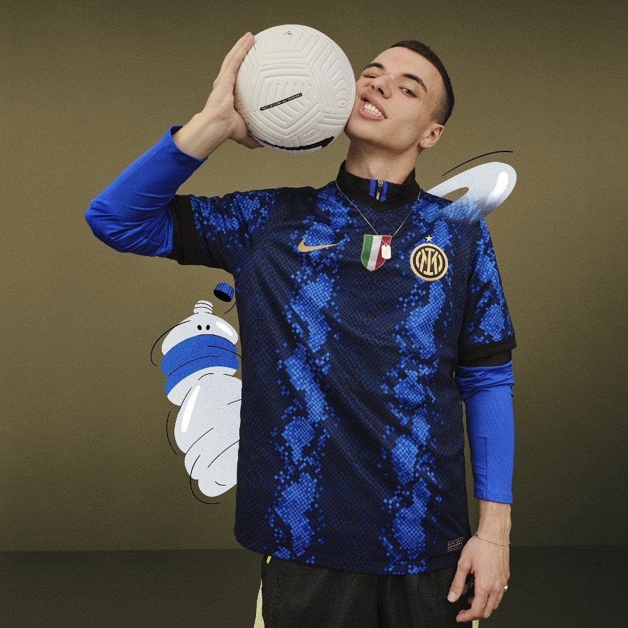 Jersey home Inter Milan 2021/22 (c) Inter Milan Official