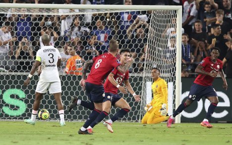 PSG kalah kalah dari Lille pada laga Trophee des Champions, Senin (2/8/2021) dini hari WIB, dengan skor 1-0. (c) AP Photo