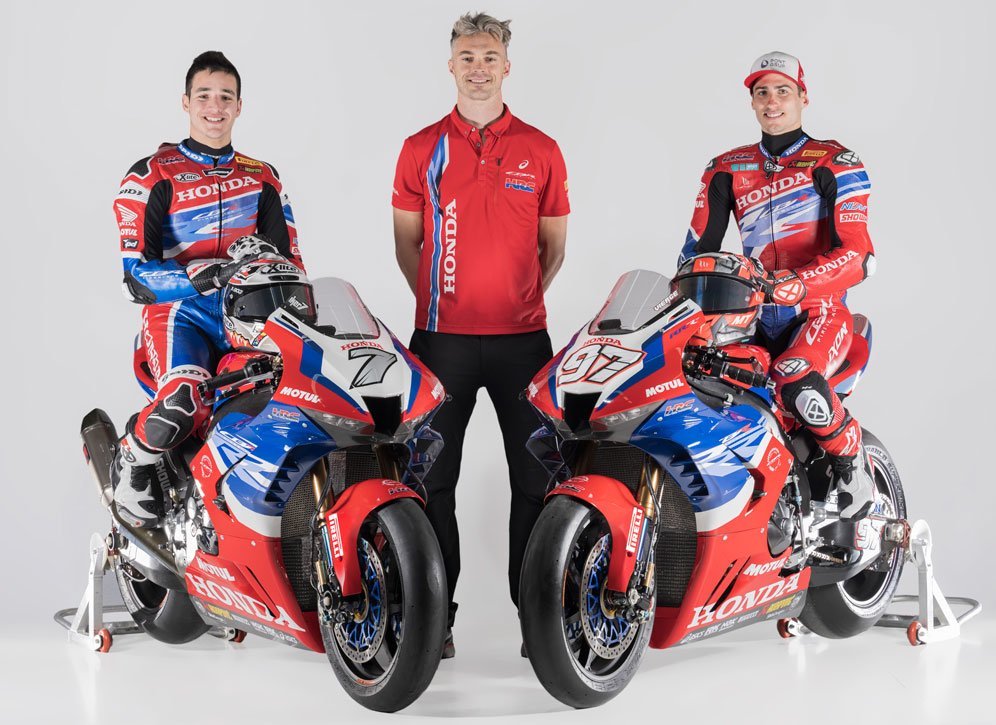 Iker Lecuona, Leon Camier, dan Xavi Vierge (c) HRC