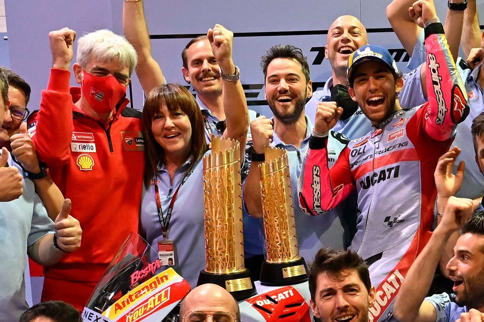 Gigi Dall'Igna, Nadia Padovani, Alberto Giribuola, dan Enea Bastianini (c) Gresini Racing