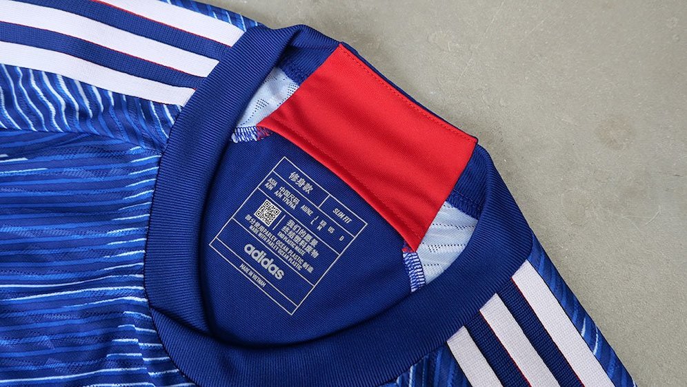 Detail Jersey Kandang Jepang 2022/23 (c) JFA