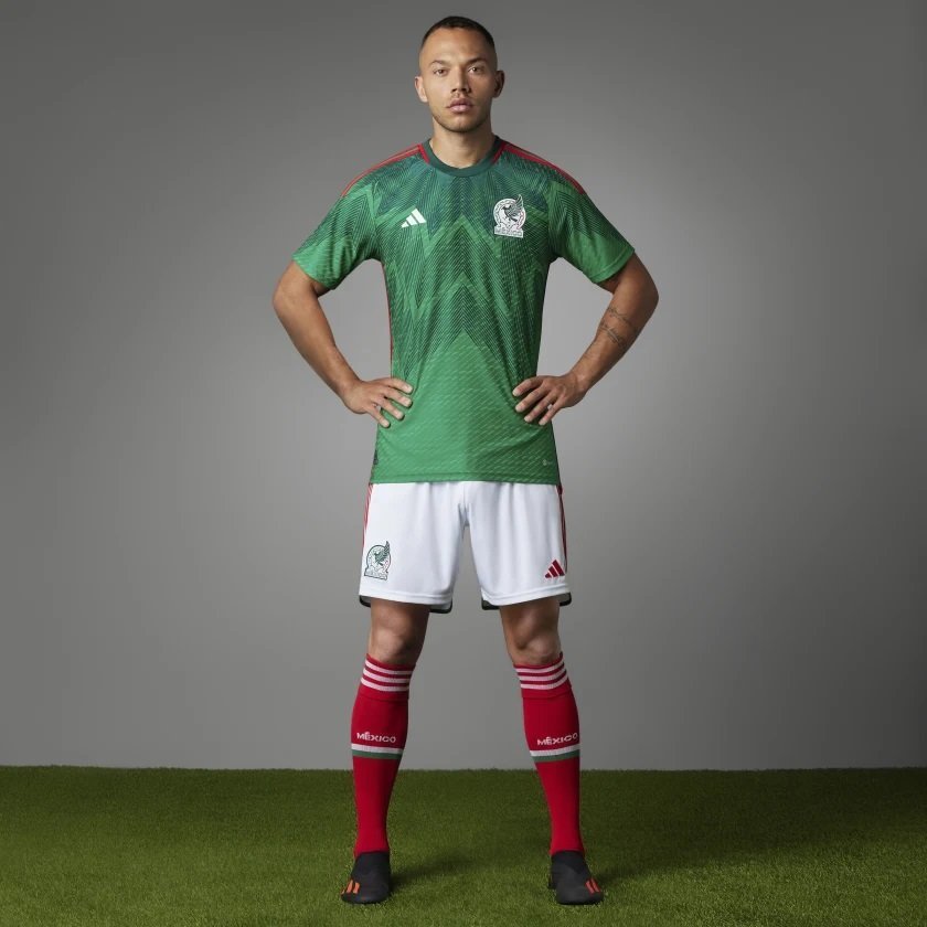 Jersey kandang Meksiko untuk Piala Dunia 2022 (c) Adidas