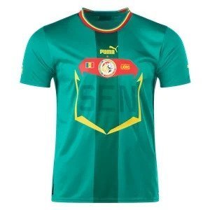 Jersey tandang Senegal untuk Piala Dunia 2022 (c) Puma