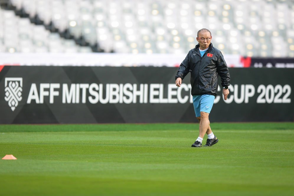Pelatih Timnas Vietnam, Park Hang-seo, pada sesi latihan di Stadion Gelora Bung Karno jelang leg pertama semifinal Piala AFF 2022 (c) Bagaskara Lazuardi