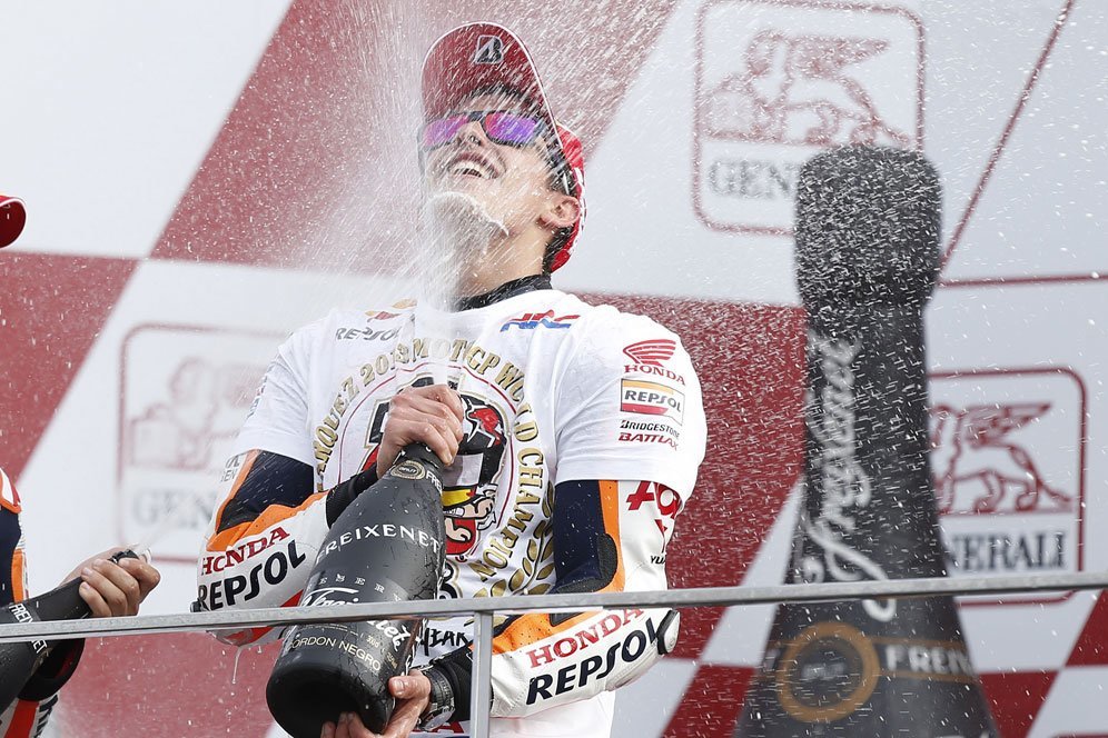 Marc Marquez saat mengunci gelar dunia MotoGP 2013 bersama Repsol Honda di Valencia, Spanyol (c) Honda Racing Corporation