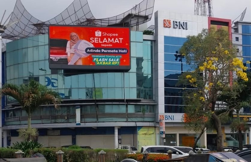  (c) Pemenang Toyota Agya Flash Sale Akbar Rp1