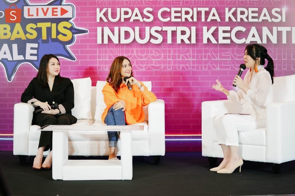  (c) Istimewa