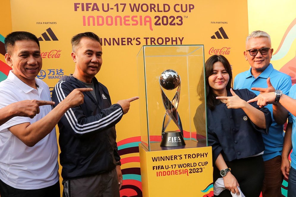 Keseruan acara Trophy Experience Piala Dunia U-17 2023 di Bandung (c) Bagaskara Lazuardi