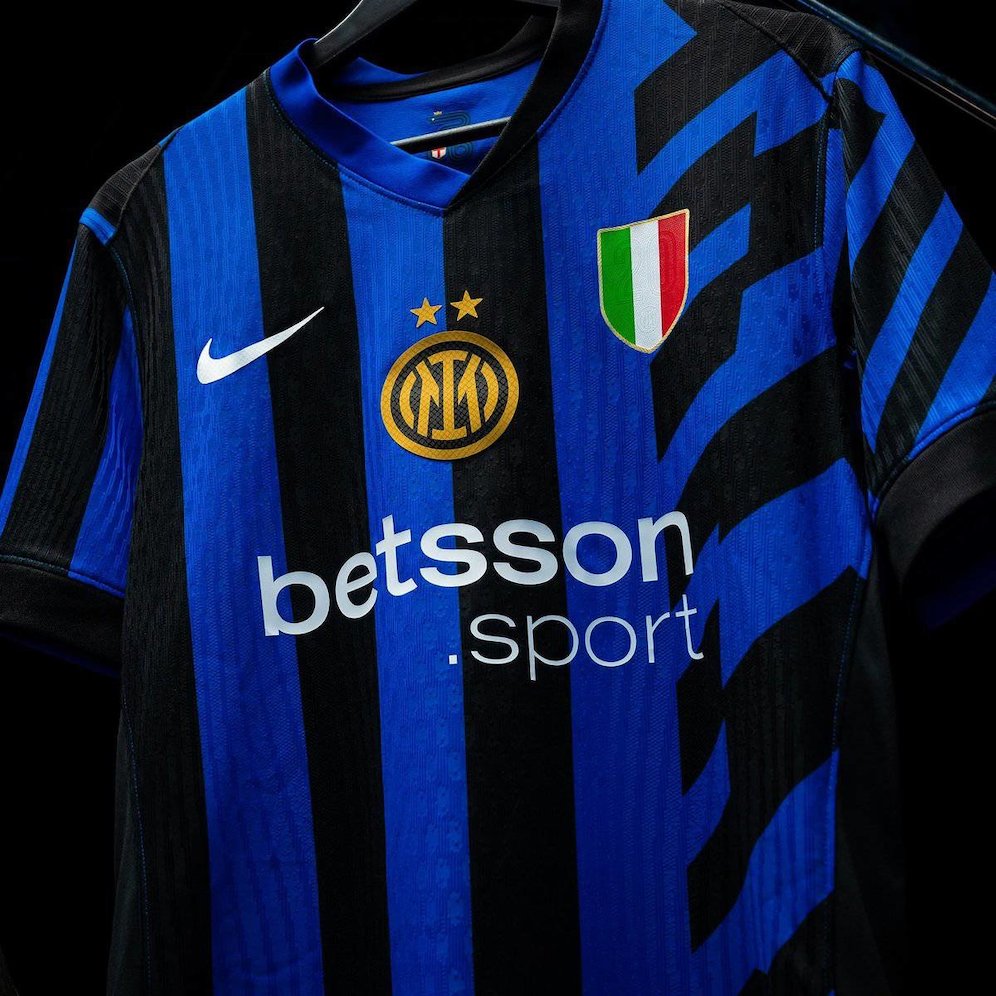 Jersey kandang Inter Milan 2024/2025. (c) FC Inter Milan