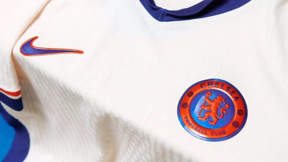 Detail jersey tandang Chelsea 2024/2025 (c) Chelsea FC Official