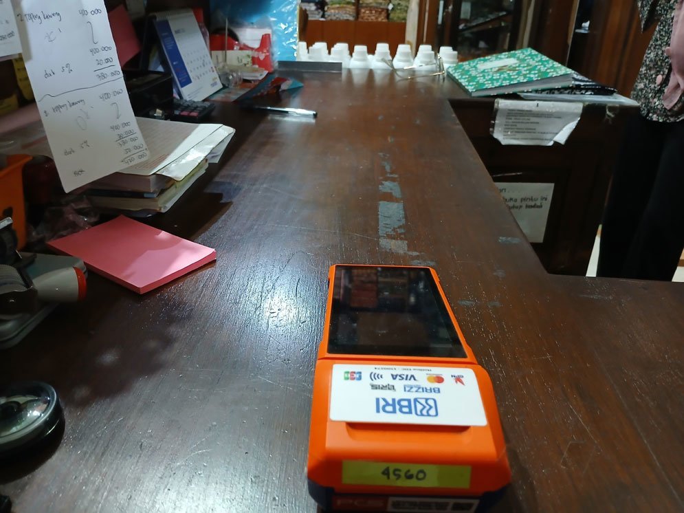 Medin EDC di Galeri Soendari Batik dan Art (c) Asad Arifin