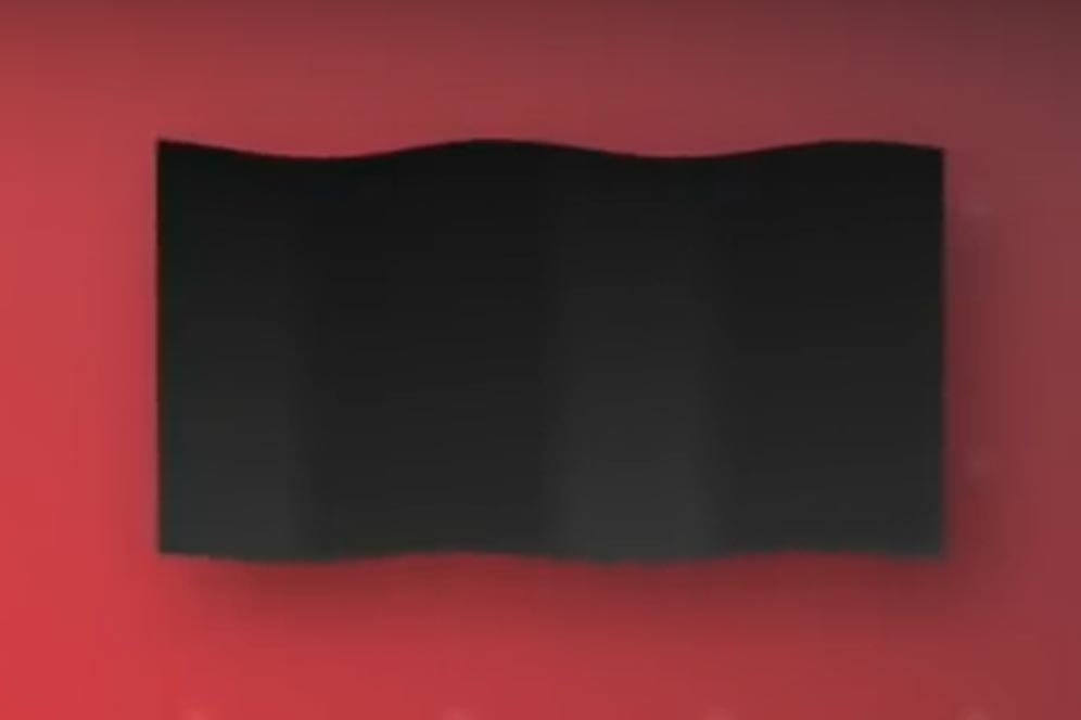Bendera hitam di MotoGP. (c) Dorna Sports/YouTube/MotoGP