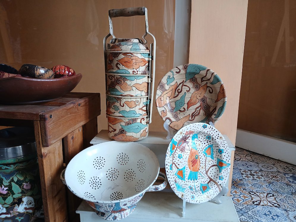 Produk Diajeng Maya Art & Craft yang selalu mengusung nilai-nilai lokal dan khas Indonesia (c) Asad Arifin