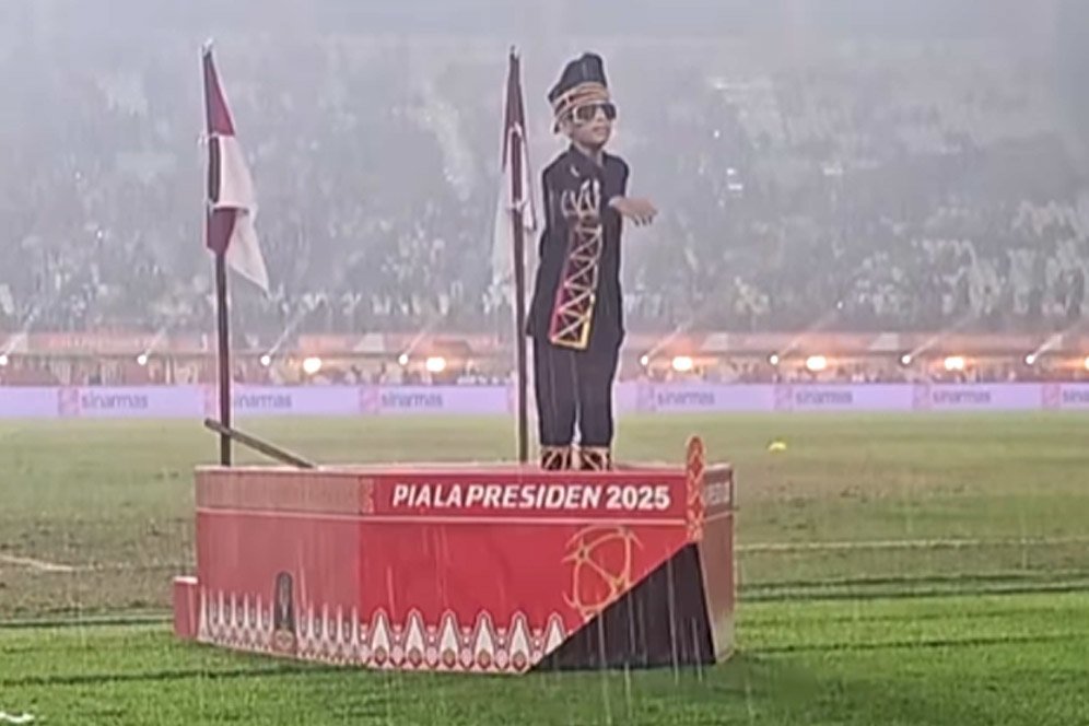 Rayyan Arkan Dhika, penari Pacu Jalur turut ikut andil dalam penutupan Piala Presiden 2025. (c) istimewa