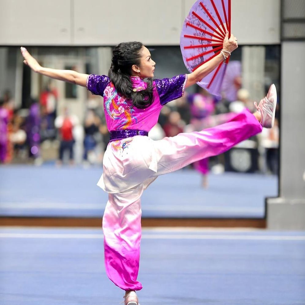 Persiapan Krisdayanti jelang kejuaraan dunia wushu di China pada 14-20 Oktober 2025. (c) Instagram/krisdayantilemos