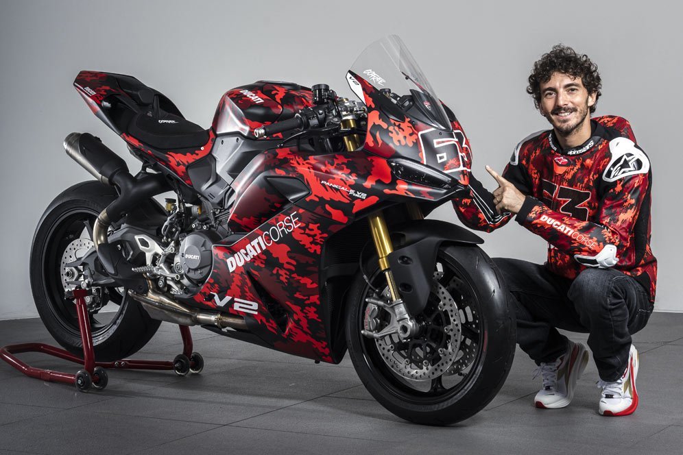 Pecco Bagnaia dan Ducati Panigale V2 FB63 (c) Ducati Corse