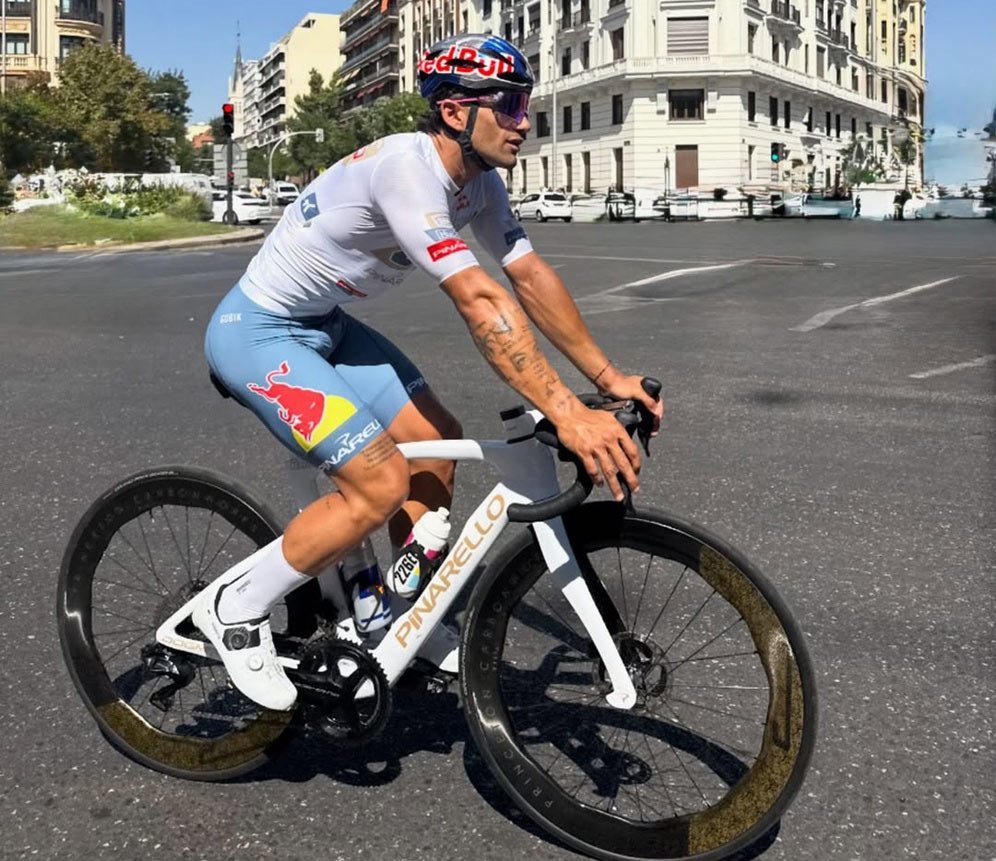 Sepeda custom edisi spesial dari Pinarello milik Jorge Martin seharga €20 ribu (Rp385 juta). (c) Instagram/89jorgemartin