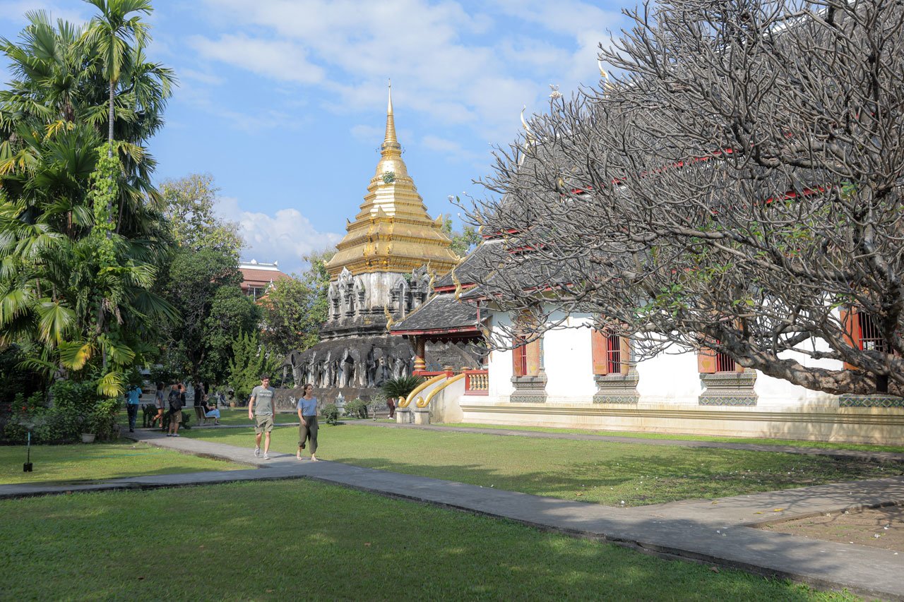 Keindahan kuil tertua di Chiang Mai, Thailand yaitu Wat Chiang Man (c) Bagaskara Lazuardi