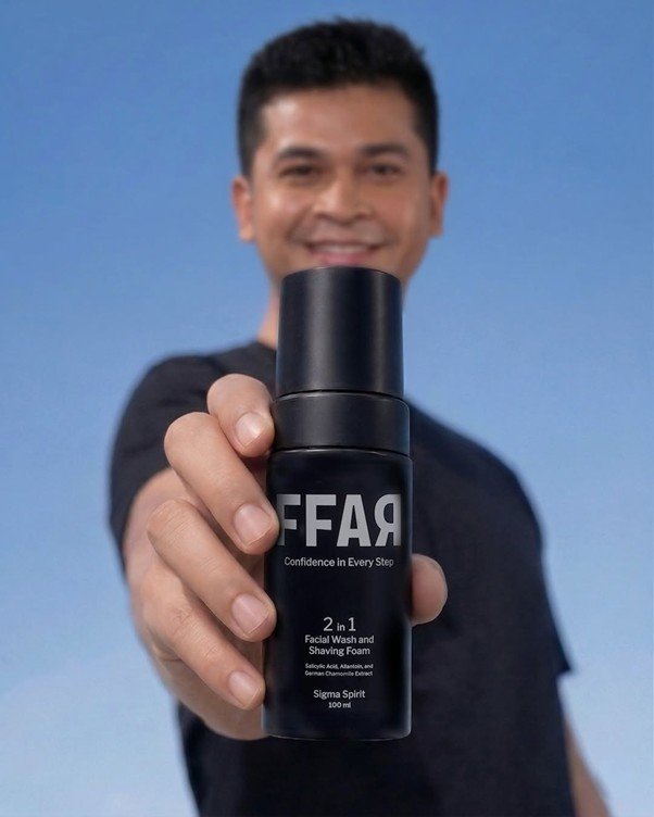 FFAR 2in1 Facial Wash & Shaving Foam. (c) FFAR