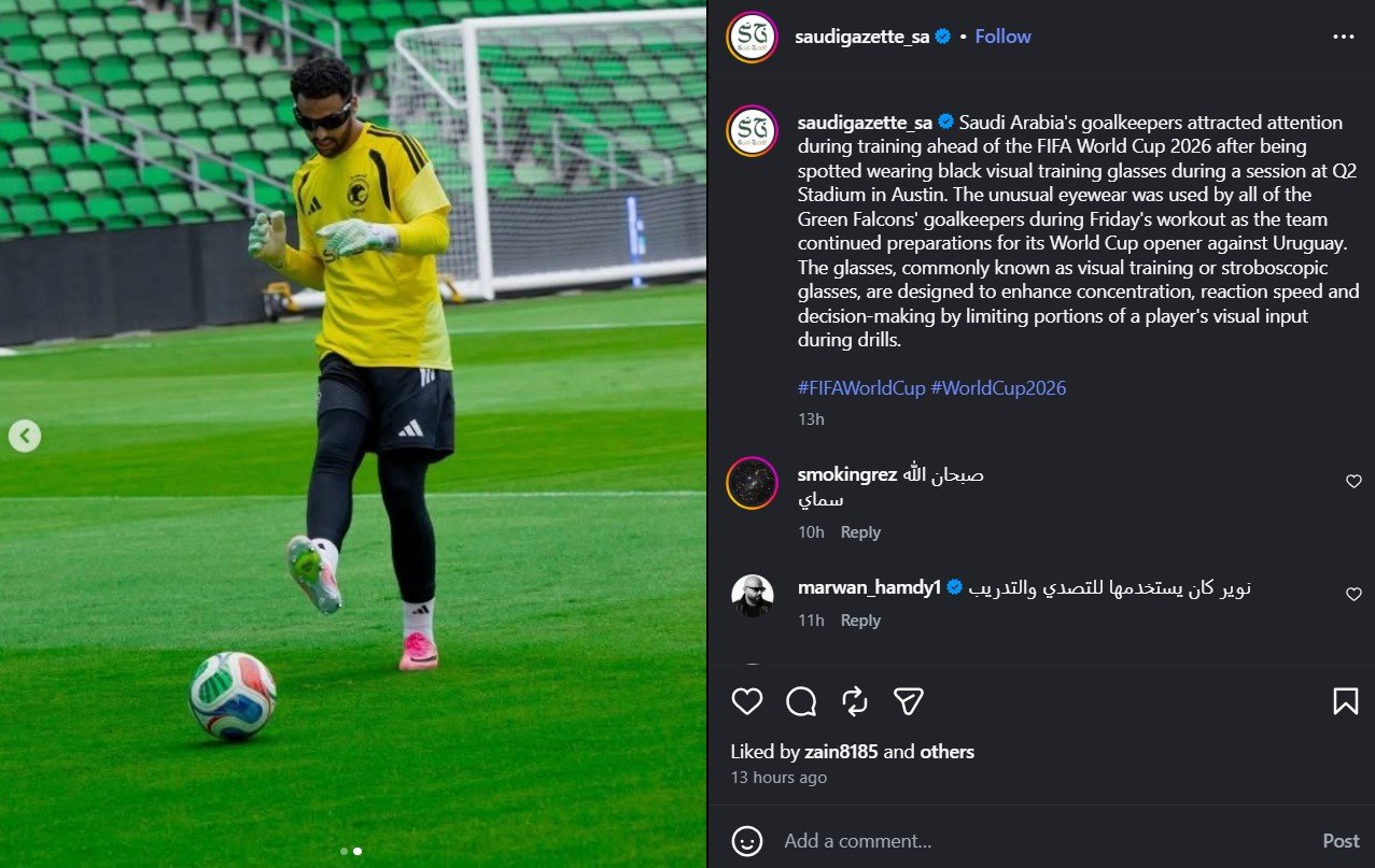Kiper Timnas Arab Saudi terlihat berlatih menggunakan kacamata hitam jelang Piala Dunia 2026 (c) instagram.com/saudigazette_sa