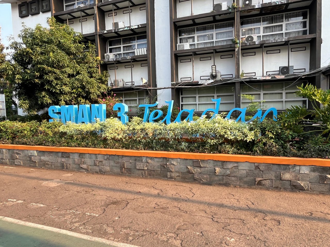 SMAN 3 Jakarta (c) KLY