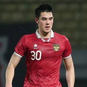 Elkan Baggott