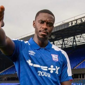 Axel Tuanzebe Axel Tuanzebe