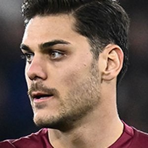 Konstantinos Mavropanos Konstantinos Mavropanos