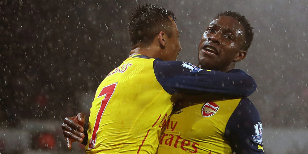 Benitez: Welbeck dan Sanchez Bisa Ancam Barcelona