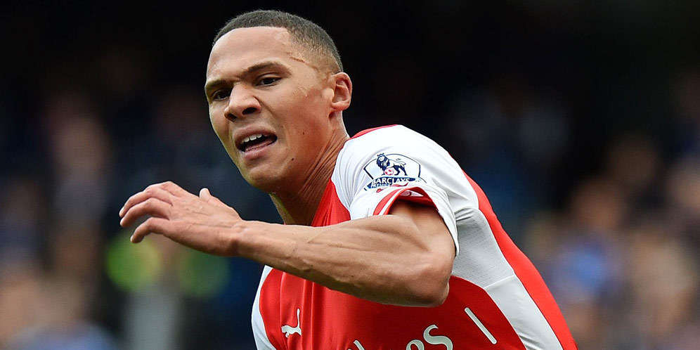 Badai Cedera, Wenger Jadikan Gibbs Winger? 