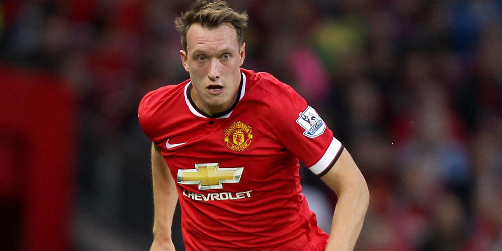 Ini Target Phil Jones Bersama MU Musim Depan