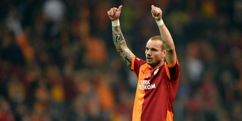 Sneijder Tak Akan Gabung Milan pada Bulan Januari