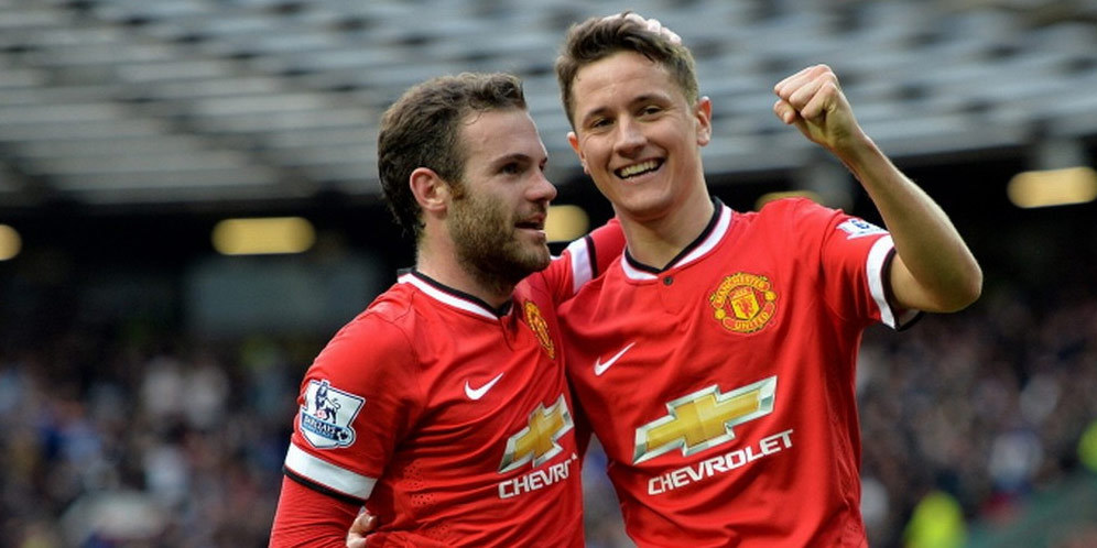 Juan Mata dan Herrera Tak Senang Dengan Van Gaal