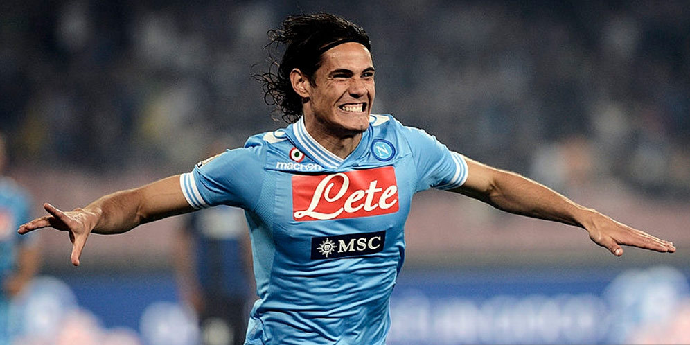 Napoli Ternyata Sempat Tawar Cavani