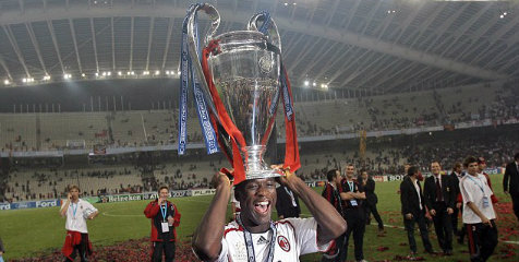 Cerita Seedorf Tentang Duel Klasik AC Milan vs Liverpool di Final UCL 2005 dan 2007