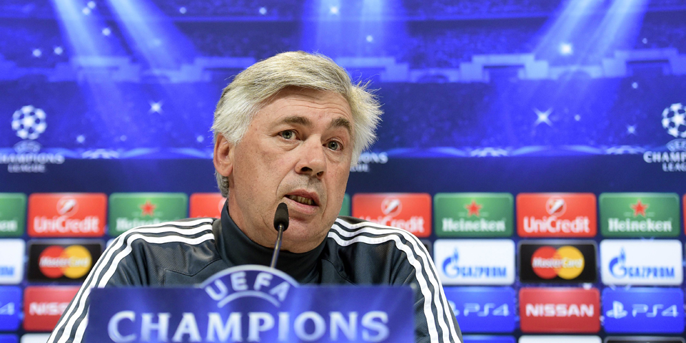 Ancelotti Akui Tertarik Tangani Man United