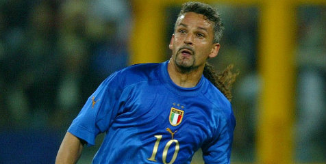 Roberto Baggio dan Gol Perdananya untuk Italia, Tendangan Bebas vs Uruguay