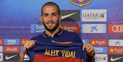 Vidal Akui Penantian Enam Bulan di Barca Tak Mudah Vidal Akui Penantian Enam Bulan di Barca Tak Mudah
