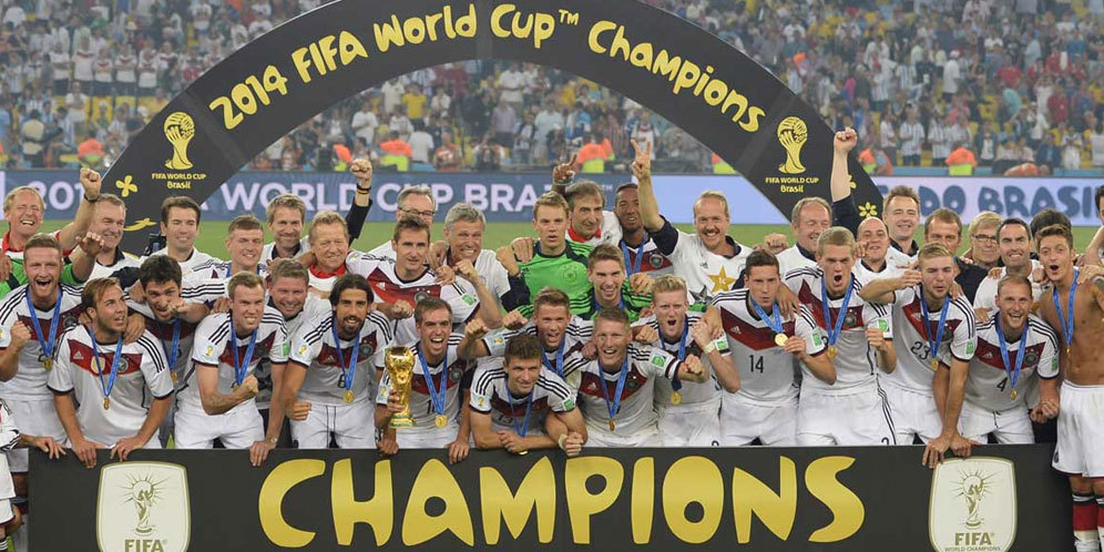 Muller Berambisi Kawinkan Gelar Piala Dunia dan Euro