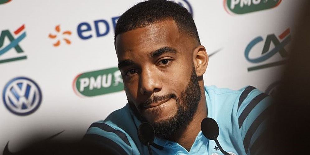 Cascarino: Lacazette Segera Gabung Arsenal