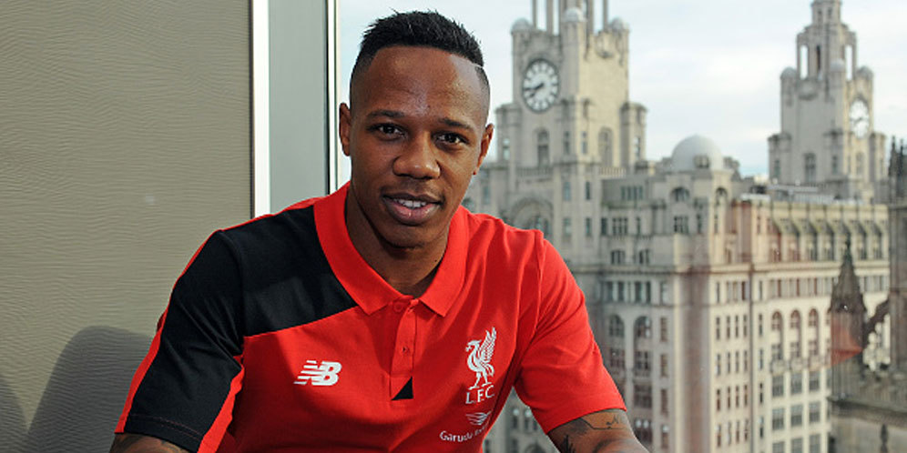 Barcelona Pertimbangkan Datangkan Clyne dari Liverpool