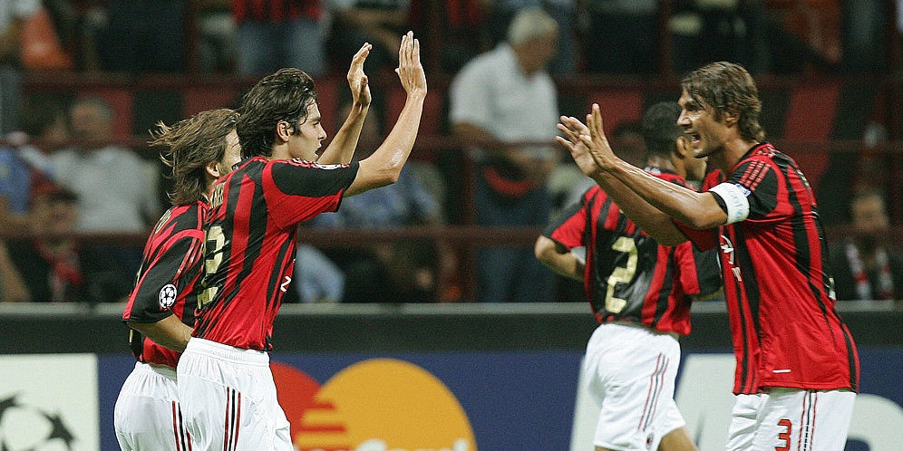 13 Tahun Lalu, AC Milan Melumat Manchester United di San Siro