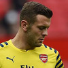 Wenger Bertahan, Wilshere Merandang