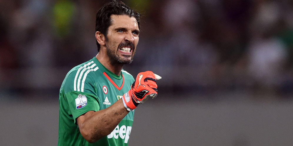 Buffon Tolak Salahkan Wasit