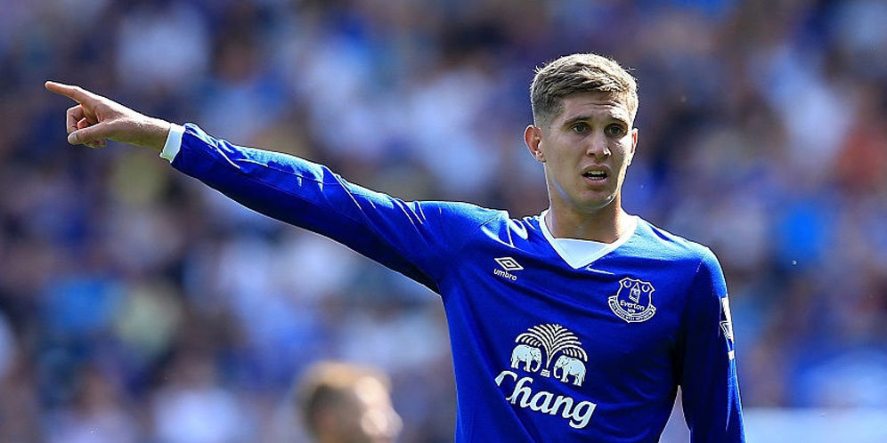 Bos Everton Tanggapi Rumor John Stones ke Barca